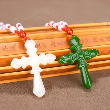 1PC Módne Čínsky Zelený Nefrit Cross Prívesok Náhrdelník Ručne Vyrezávané Kúzlo Smiať, Prírodné Šperky Amulet pre Mužov, Ženy, Darčeky Biela